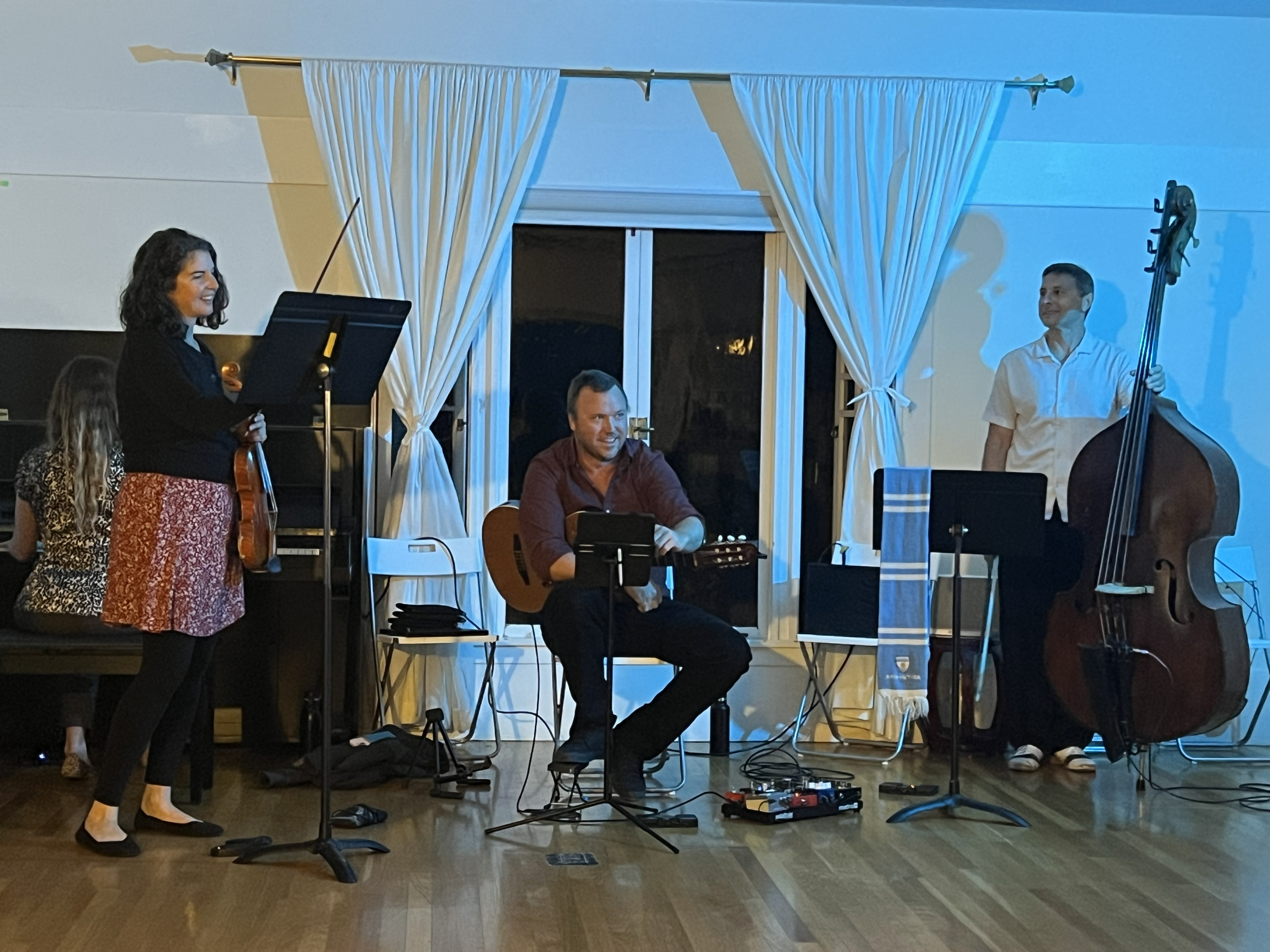 Live musicians performing at Tea & Tango (Feeling Flow) in Palo Alto.